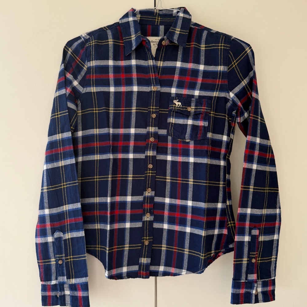 Abercrombie & Fitch Plaid Flannel checkered Button Down Shirt Women’s Size Small